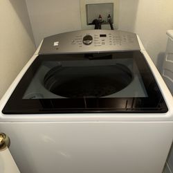 MAKE ANY OFFER! Kenmore Series 600S Top Load Washer - Triple Action Technology Agitator!! See pics for cycle and model info!