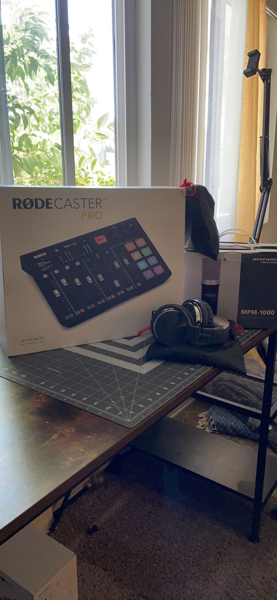 Rode Caster Pro Podcast Equipment 2 Person 