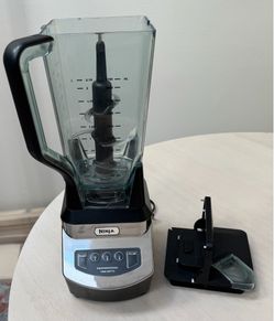 Ninja Professional 1000-Watt Blender