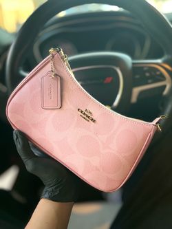 Coach Teri Shoulder Bag in Signature Canvas (Powder Pink)
