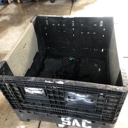 Collapsible Bulk Container