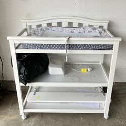 Changing table