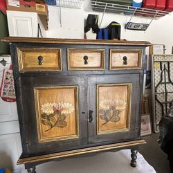 Antique cabinet 26.5 Wx 14D x 28.5 H