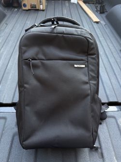 Incase ICON backpack large