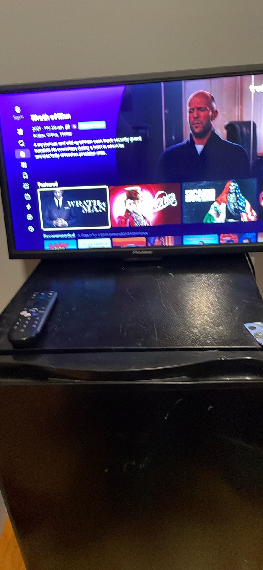 Tv Pioneer 24 Inch