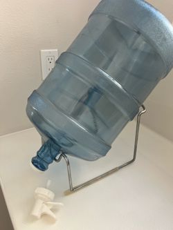 5 gallon water bottles w/stand & spouts