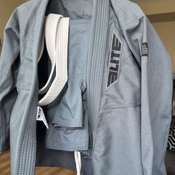 Jiu Jitsu Gi- Pearland Area Pick Up 