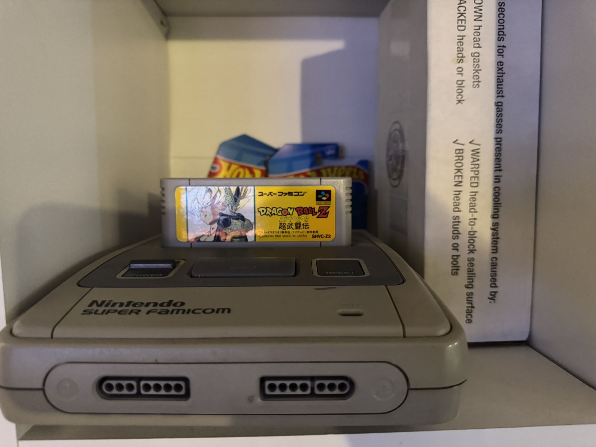 Super Nintendo Famicom