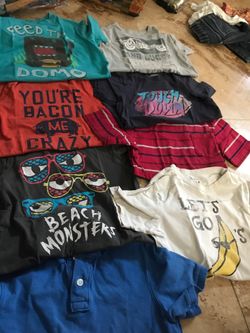 Boys graphic tshirts size 7 lot