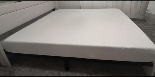 Queen Sized Mattress 