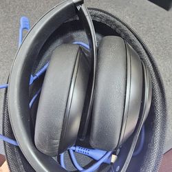 Beats Studio Pro. ASK FOR RYAN. #4(contact info removed)-01