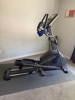 Horizon Elliptical Trainer