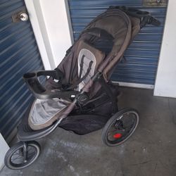 Stroller 