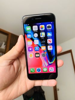 iPhone 8 Unlocked 64GB