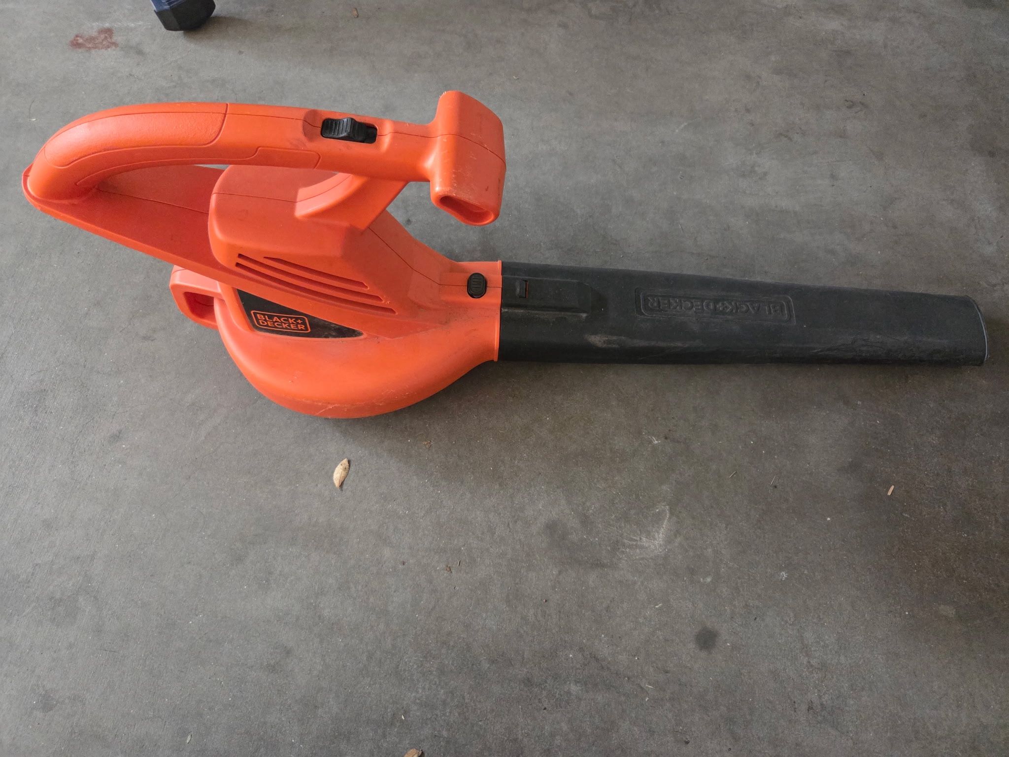 Black and Decker Leaf Blower