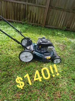 Lawnmower lawn mower
