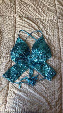 Butterfly top