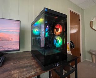 Gaming PC - iBUYPOWER Y40 | RTX 4070 | Ryzen 7 | 32GB RAM | 2TB SSD