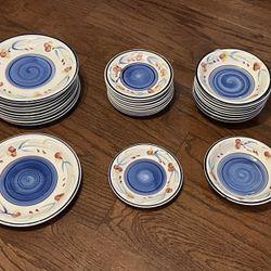 Trisa Stoneware Hand Painted Plates 