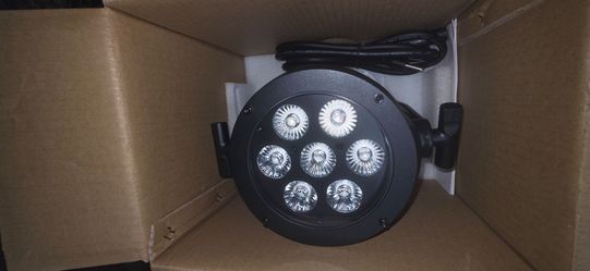 American DJ 7P HEX IP IP65 RGBAW+UV LED DMX Metal Par Wash Up-Light, 5 modos de funcionamiento: modo de color estático, modo de atenu