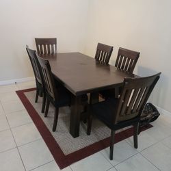 Wooden Dinning Table