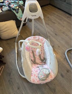 Ingenuity Baby Swing with Mobile