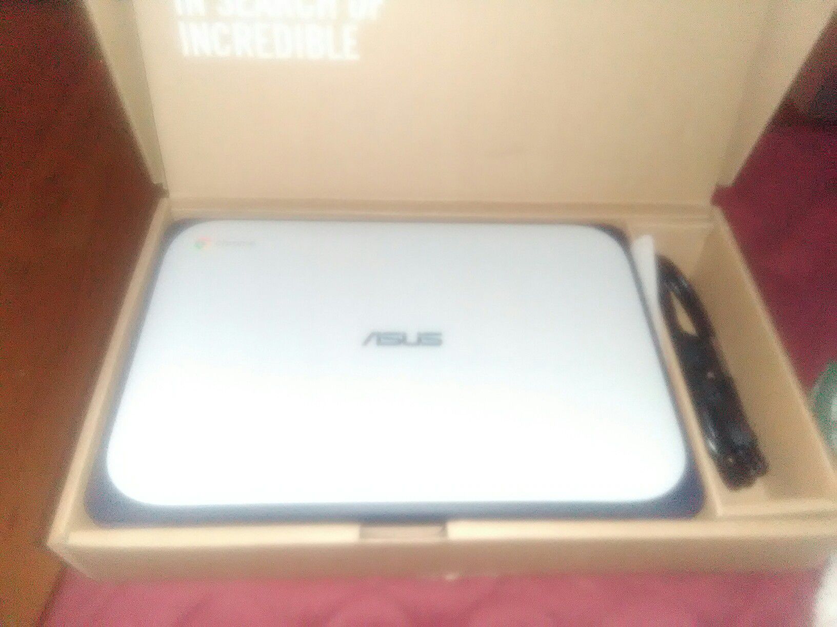 ASUS Chromebook-brand new