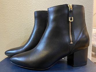 NEW Colehaan size 7.5