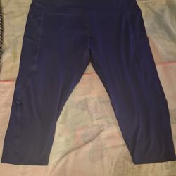 Plus size woman's active wear