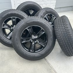 Jeep Set Of Wheels & Tires