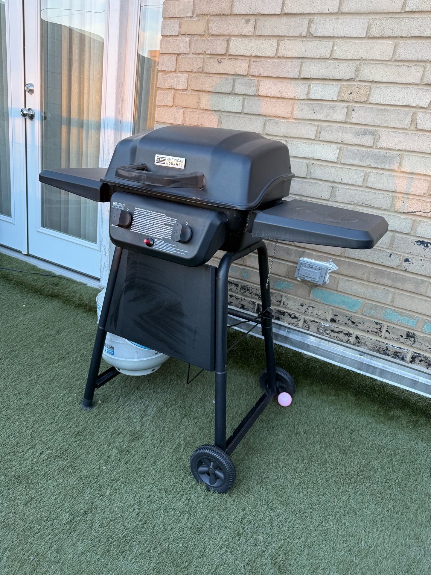 American Gourmet Black 2 -Burner Liquid Propane Gas Grill