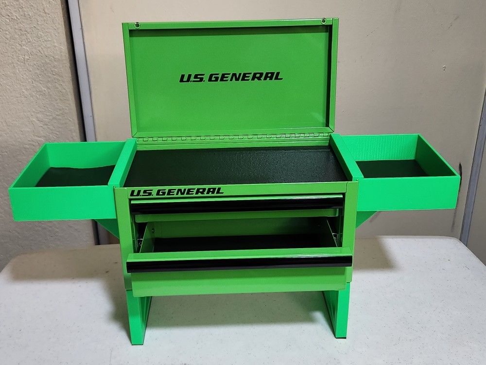 US General Mini Tool Box