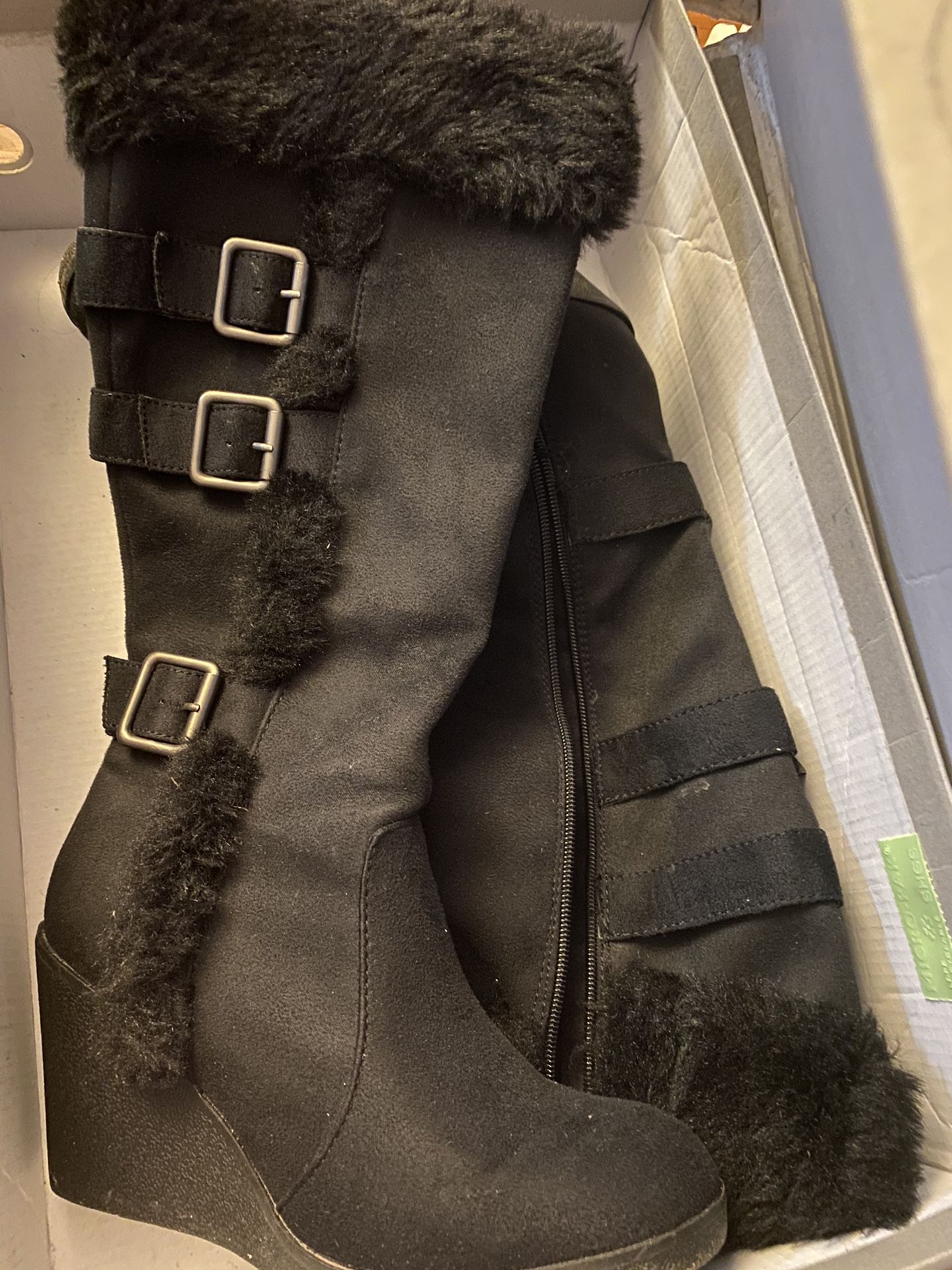 Women size 6 all for $50