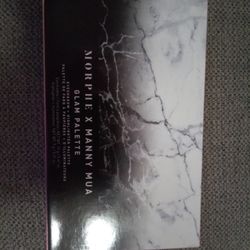 Makeup Palette With Brush