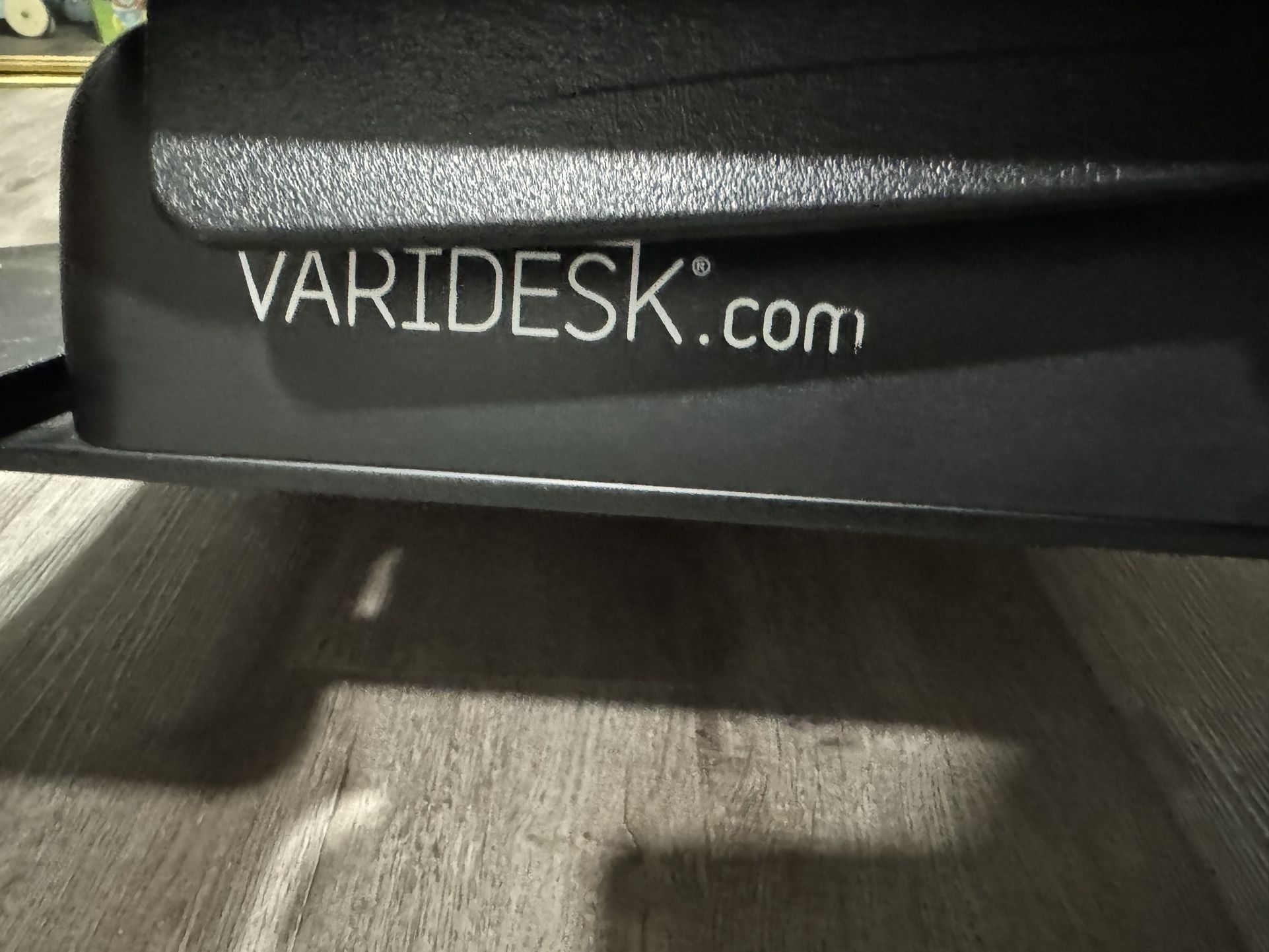 Varisdesk- Standing Desk Converter