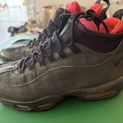 AIRMAX 95’s 9.5
