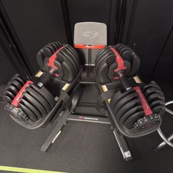Bowflex SelectTech 552 Dumbbells w/ Stand – Great Condition
