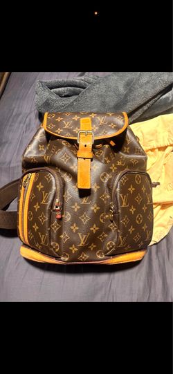LV back pack
