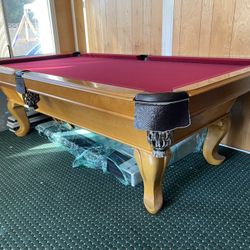 Pool Table 8ft ( Free Delivery & Set Up ) 