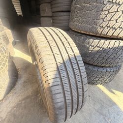 225/60/18 Michelin Defender 90%+ Tread (1)