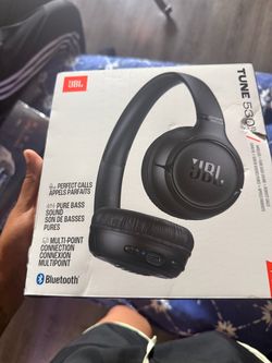 JBL Tune 530BT Wireless Headphones Black