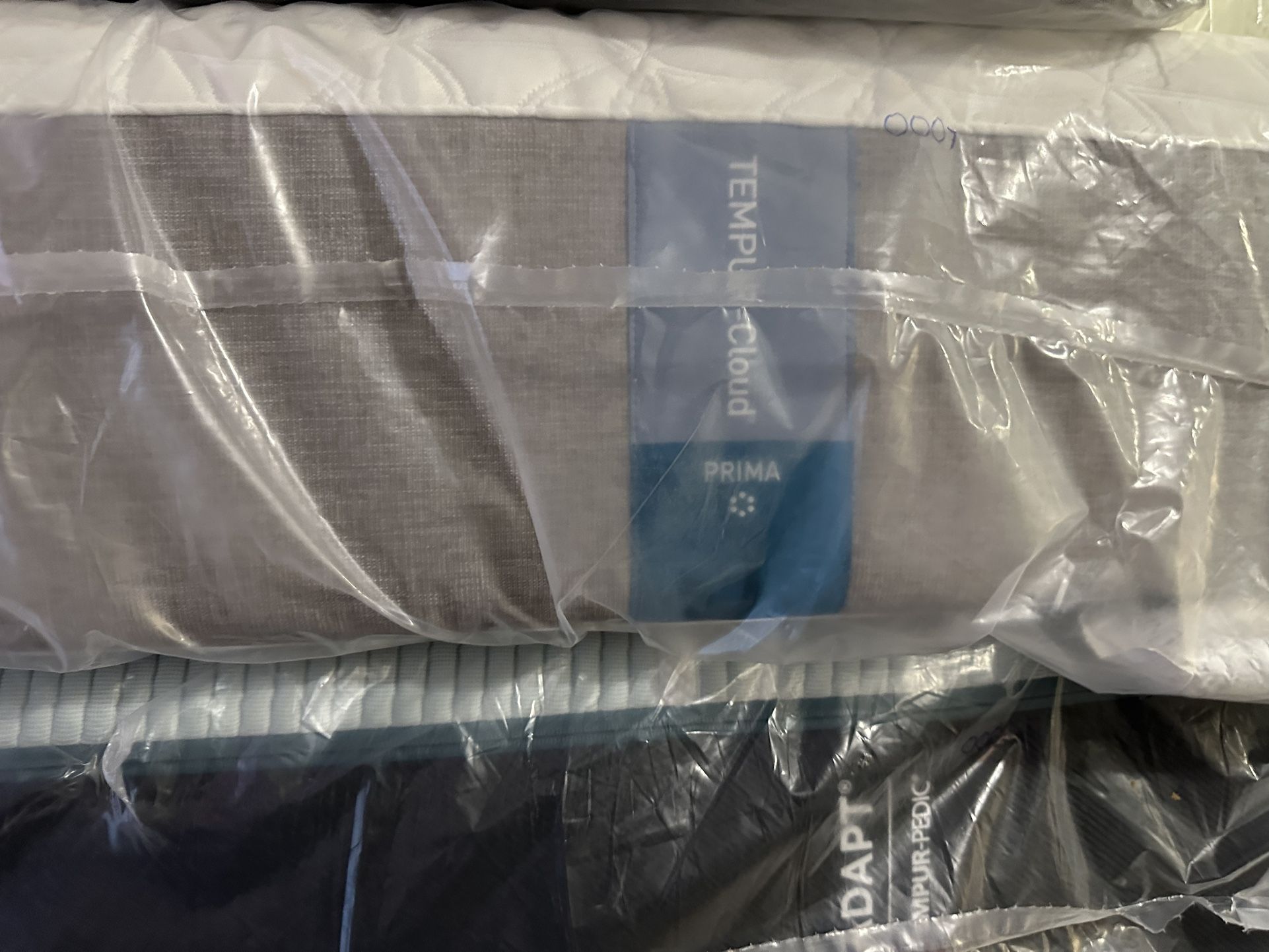 King Queen Size Tempurpedic ProAdapt, ProBreeze, LuxeBreeze Mattress Pro Breeze /Luxe Adapt /Pro Adapt /Adapt /cloud /Tempur pedic contour Supreme