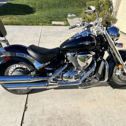 2015 Suzuki Boulevard