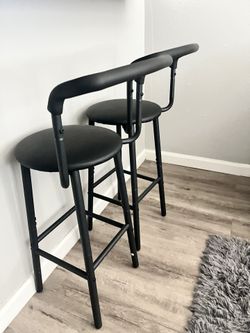 Set Of 2 Bar Stools 