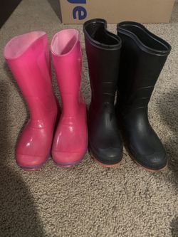 Girls rain boots size 2