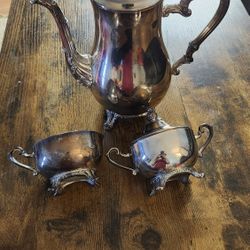 Vintage WM Rogers SilverPlate Tea Set LOOK!!!!