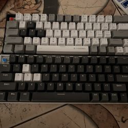 gaming keyboard red/blue switches 