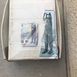 Waders With Boots Large 
