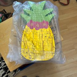 Pineapple piñata