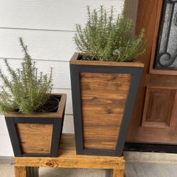 Wood Planter 